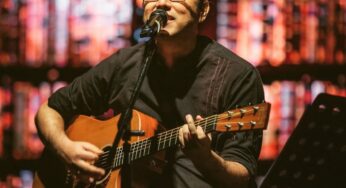 বাংলা সংগীত জগতের অন্যতম নক্ষত্র অনুপম রায়ের জন্মদিন