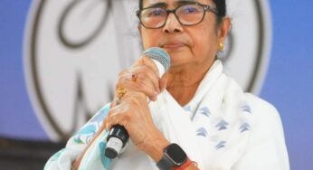 জঙ্গলমহলের আপন মানুষ হিসেবে নিজেদের তুলে ধরার চেষ্টা করলেন মমতা শুভেন্দু উভয়ই!